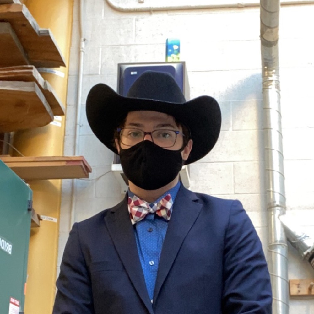 Meet your Posher, Devin